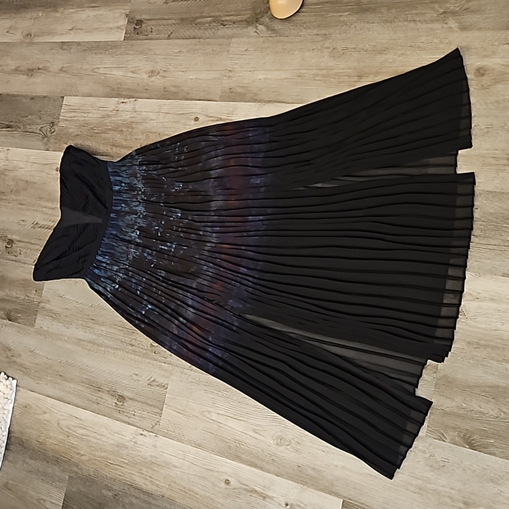 NWT Urban Outfitters Strapless Maxi Dress sz 10 - Picture 6 of 10